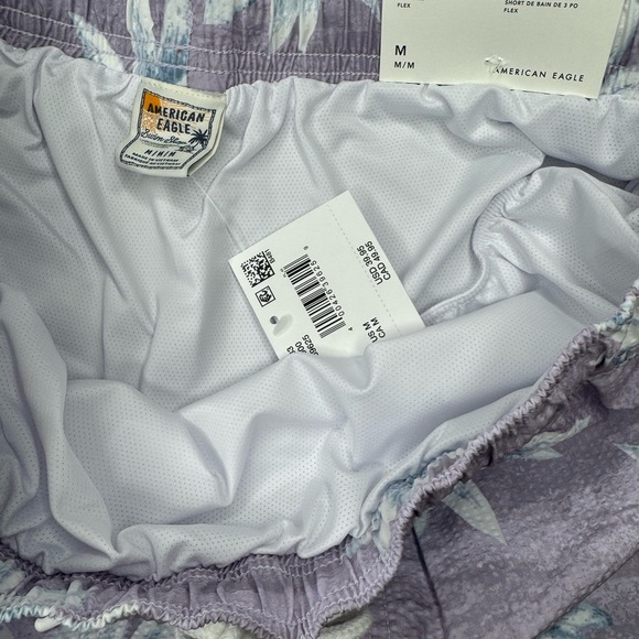 NWT AE Men’s 3” Flex Swim Suit Size Medium - Picture 4 of 6